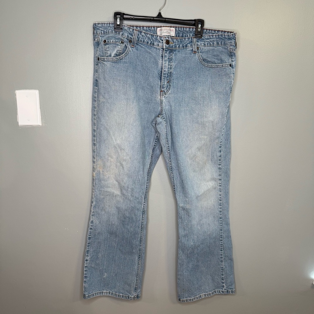 Y2K Levi Strauss Low Rise Bootcut Jeans Women’s 18M Light Wash Stretch Denim
